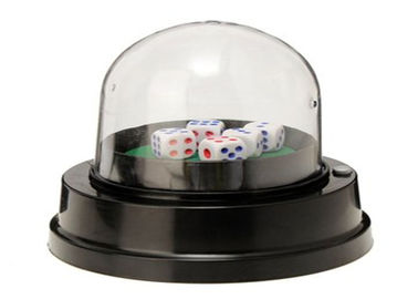 Taza eléctrica plástica negra de la coctelera para el tramposo de juego de los dados del casino con teledirigido